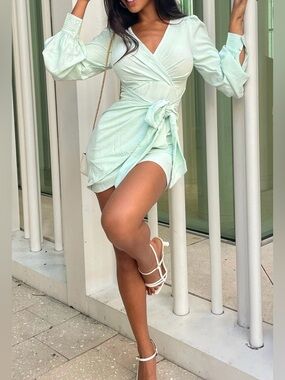 NWT FASHION NOVA Surplice Mint Green Mini Dress Sz Large